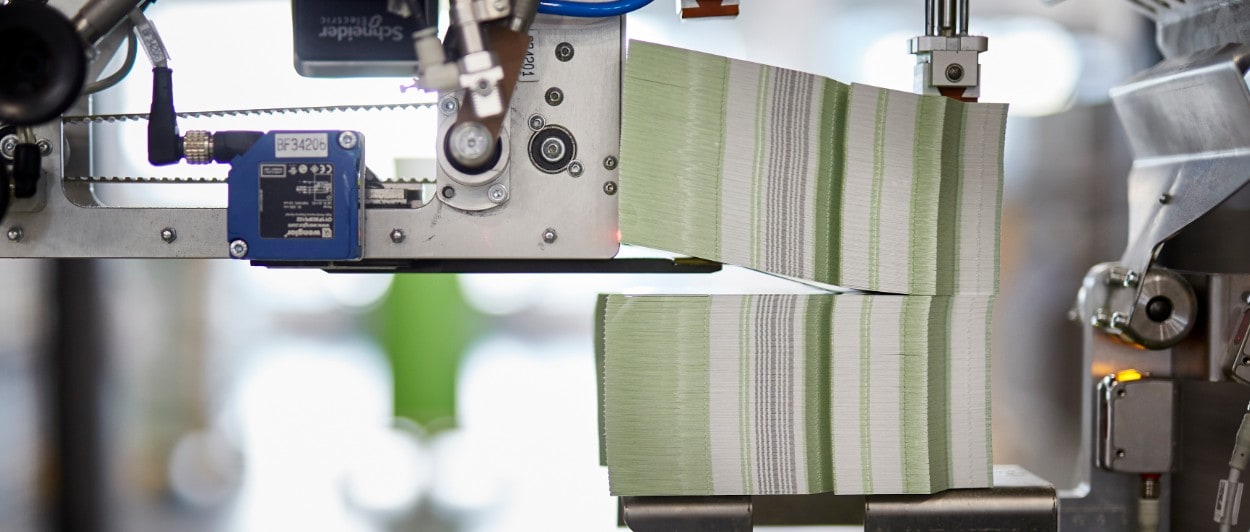 img_pmi_integrated_report_product_eco-design_and_circularity_slide2