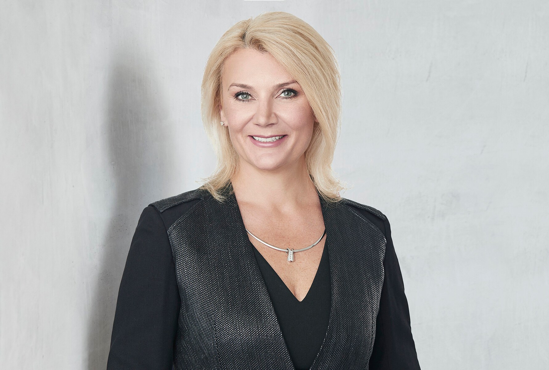 Stacey Kennedy 1780x1200