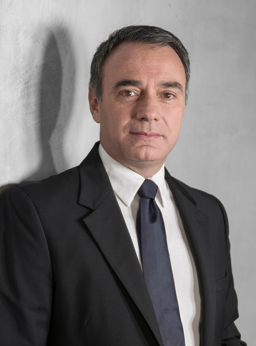 Andolina Massimo portrait 890x1200