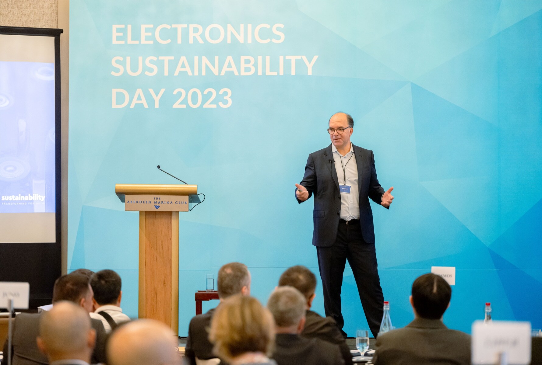 HK_Market_5_1780x1200