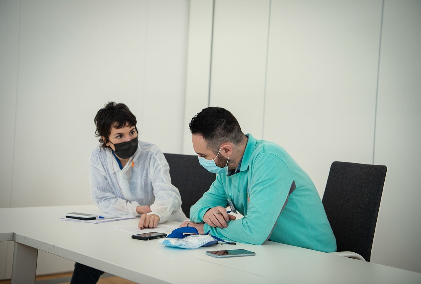 Lifelong learning masks in meeting room
