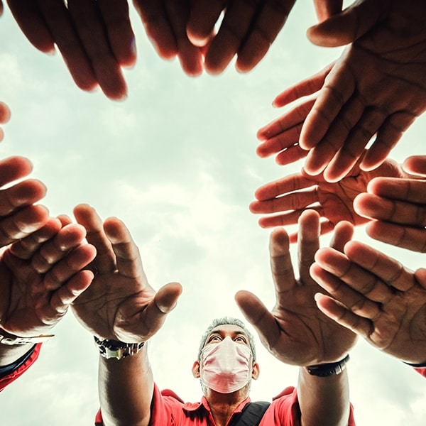 img_pmi_sustainability_stakeholder_engagement_thumb