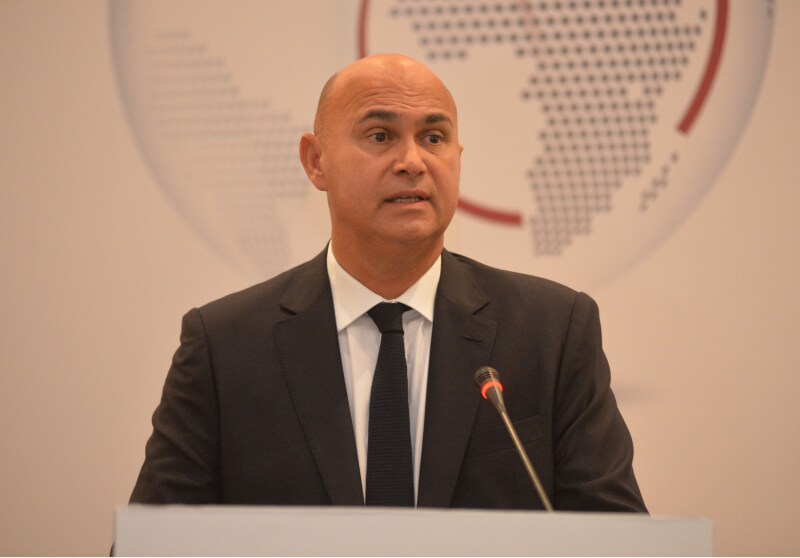 driss-benomar---paint