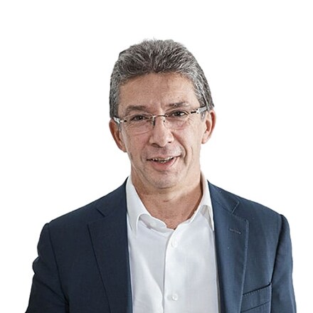 Andre Calantzopoulos outline