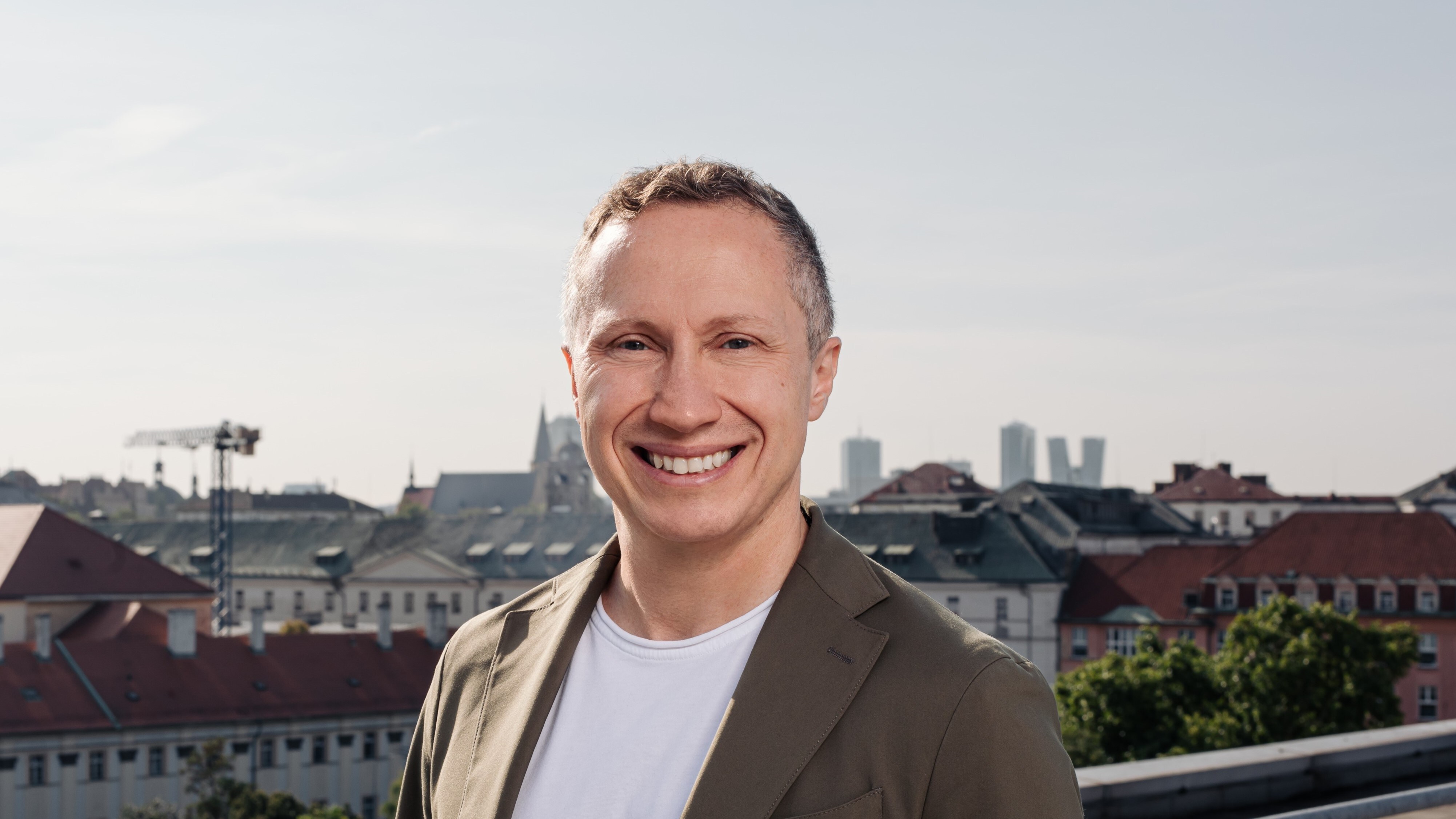 Costa-Fabio-01_16-9_zoom